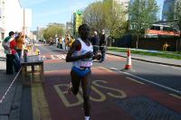London Marathon 007.jpg - 2005:04:17 10:27:36